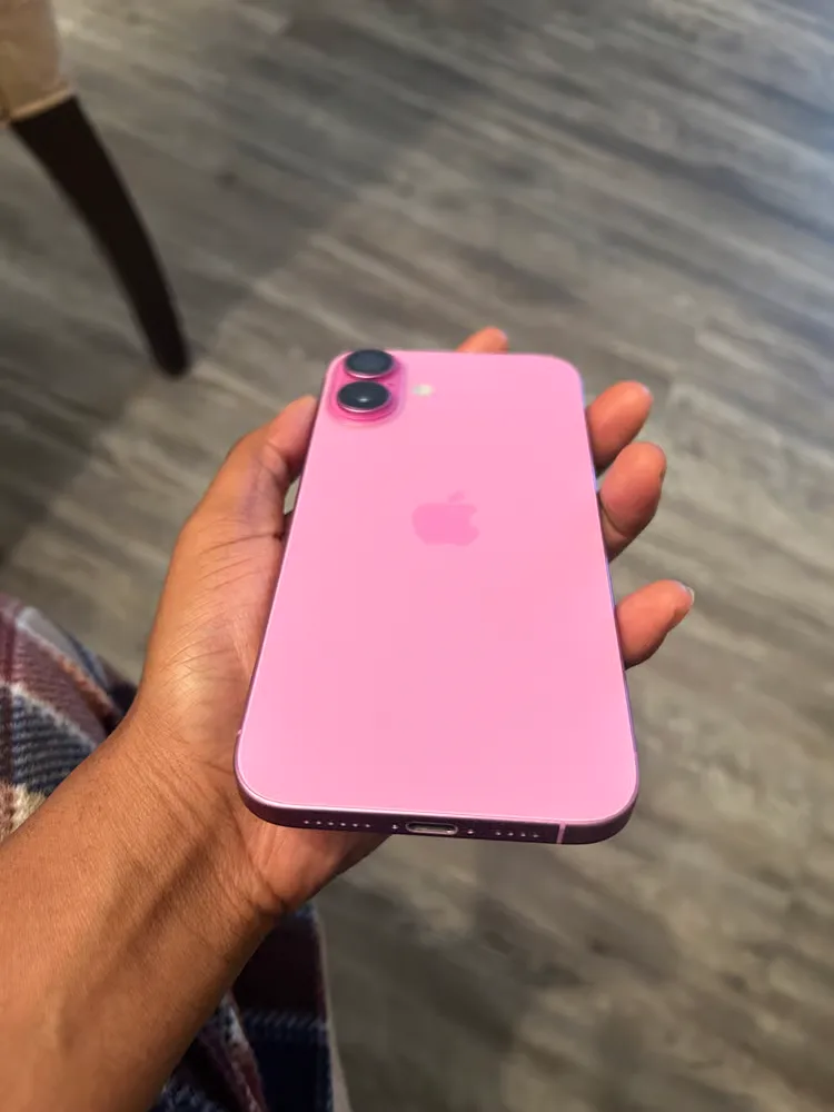 Aaliyah J. with their refurbished iPhone